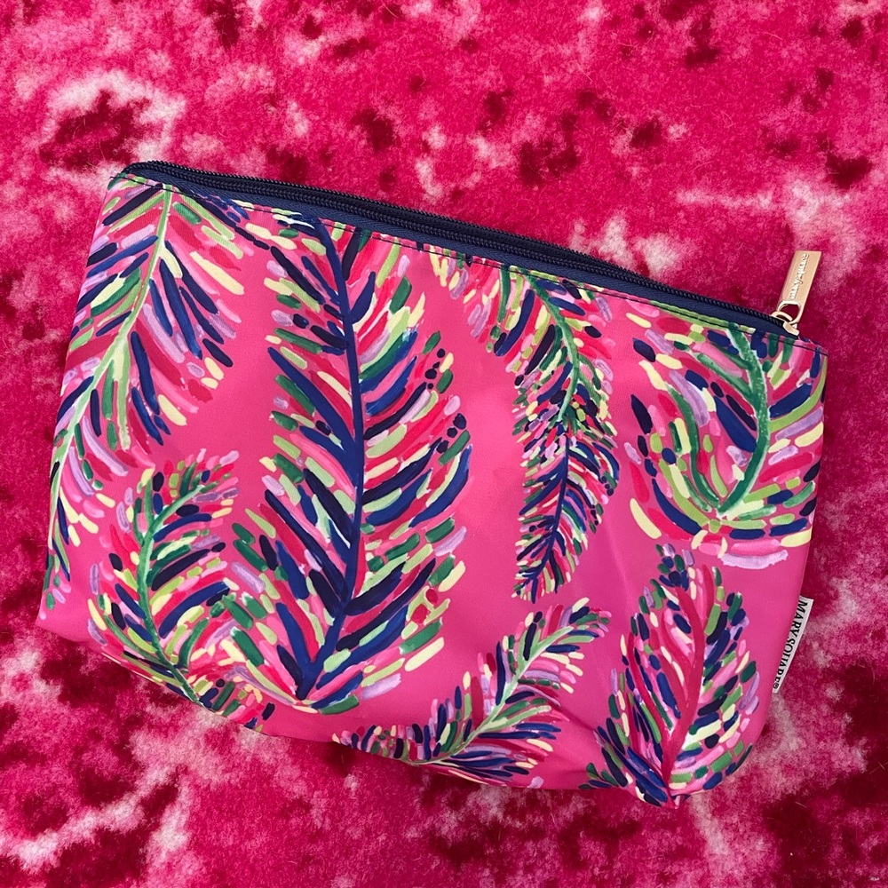 Mary Square cosmetic bag